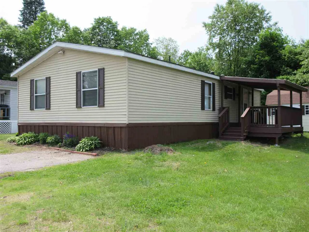 529 Nashua Street Milford NH 03055