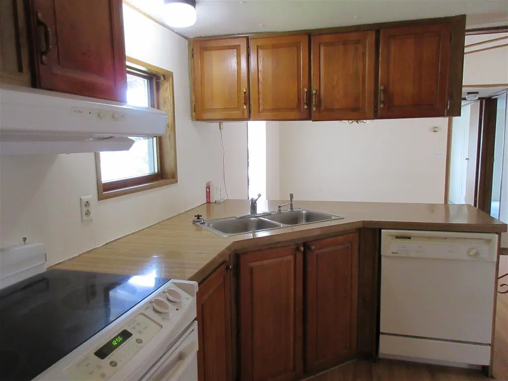 529 Nashua Street Milford NH 03055