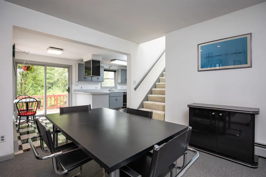 55 Mangrove Street Portsmouth NH 03801