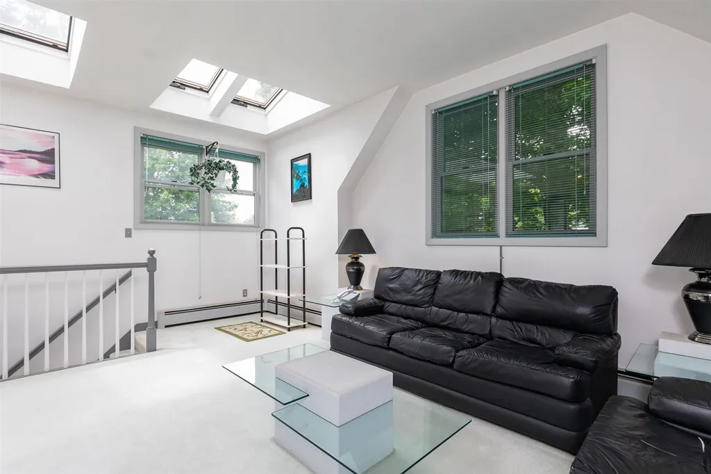 55 Mangrove Street Portsmouth NH 03801