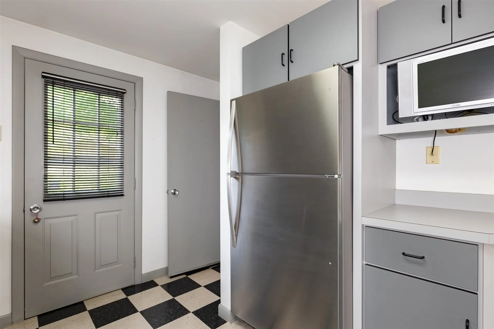 55 Mangrove Street Portsmouth NH 03801
