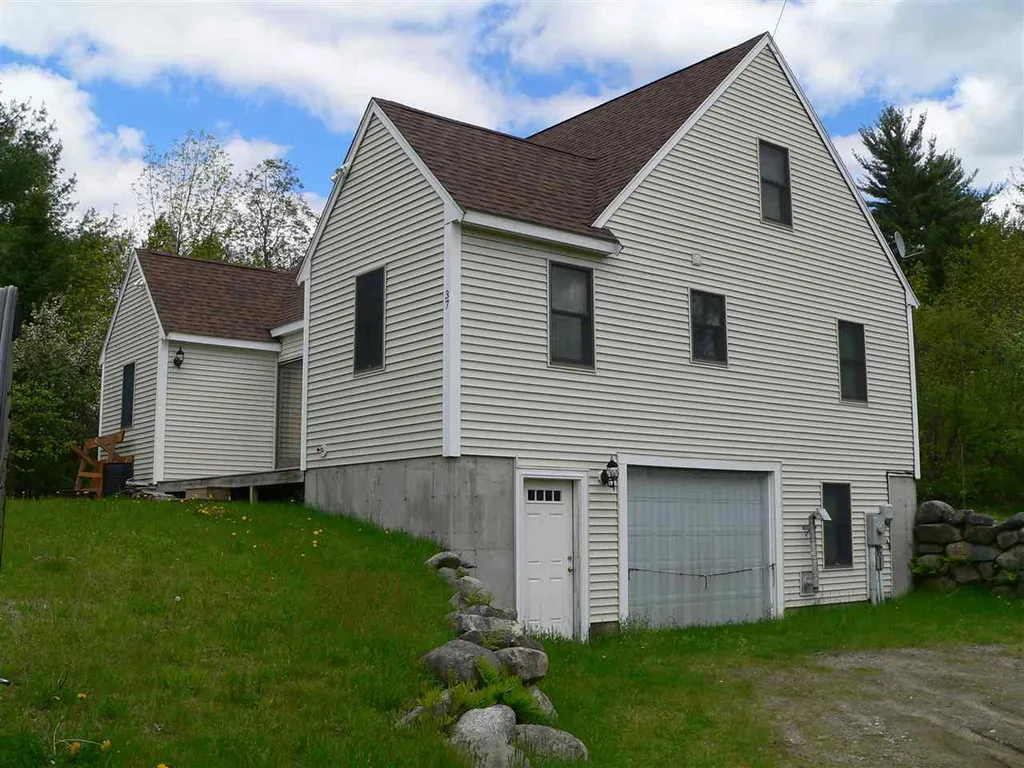 37 Rockwood Avenue Jefferson NH 03583