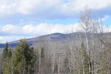 37 Rockwood Avenue Jefferson NH 03583