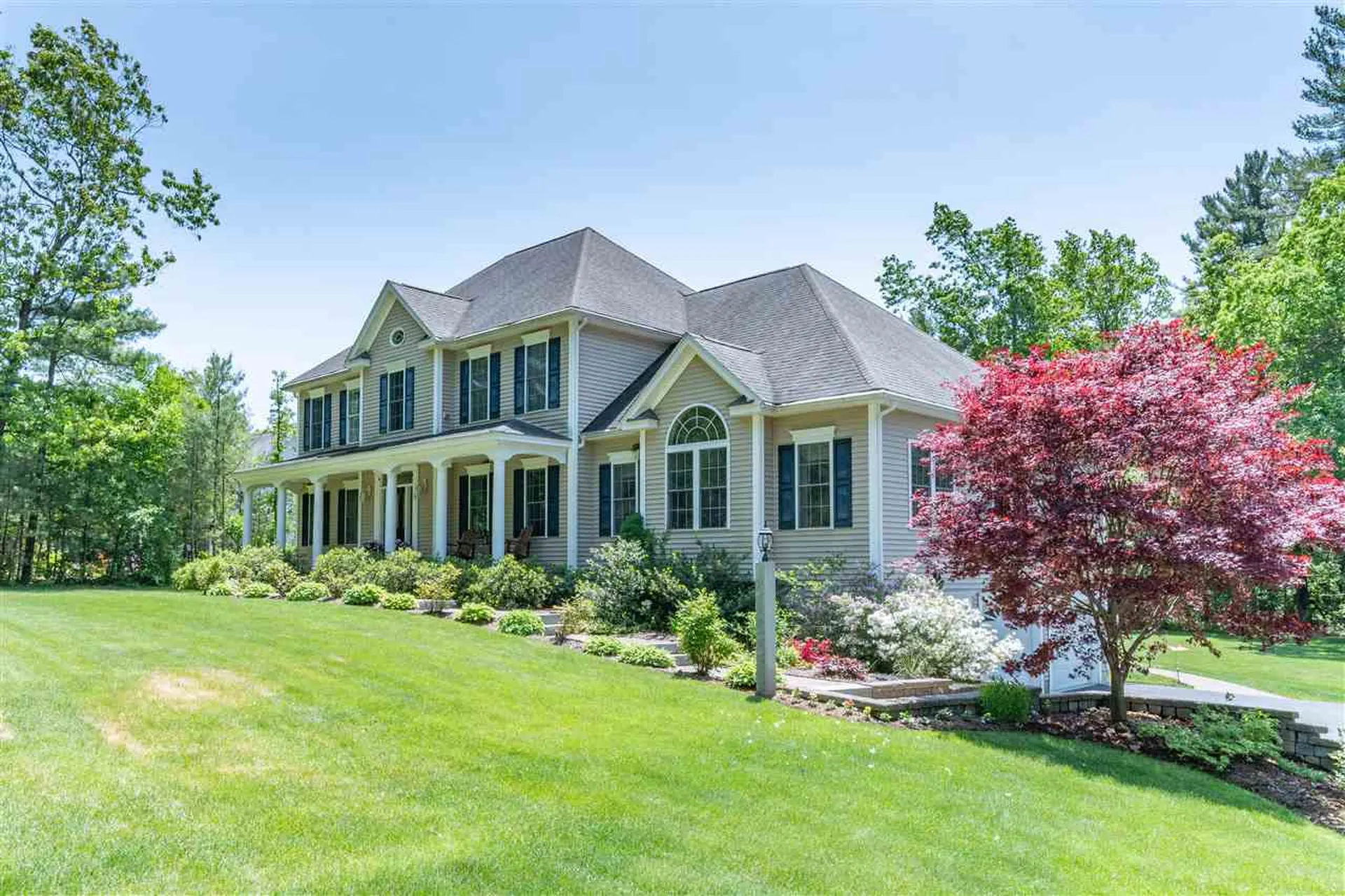 33 South Depot Road Hollis NH 03049