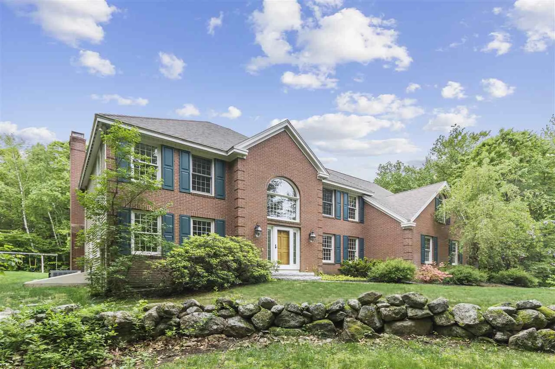 49 Newfane Road Bedford NH 03110