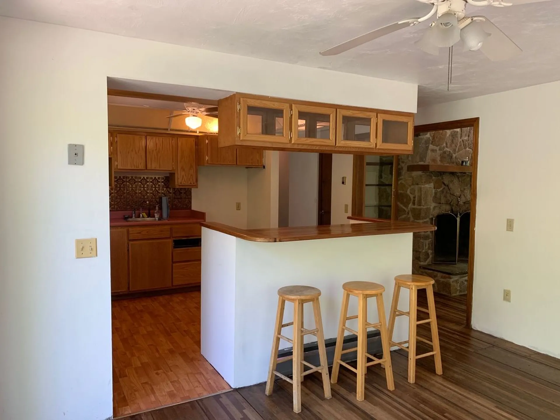 90 Drake Road Effingham NH 03882