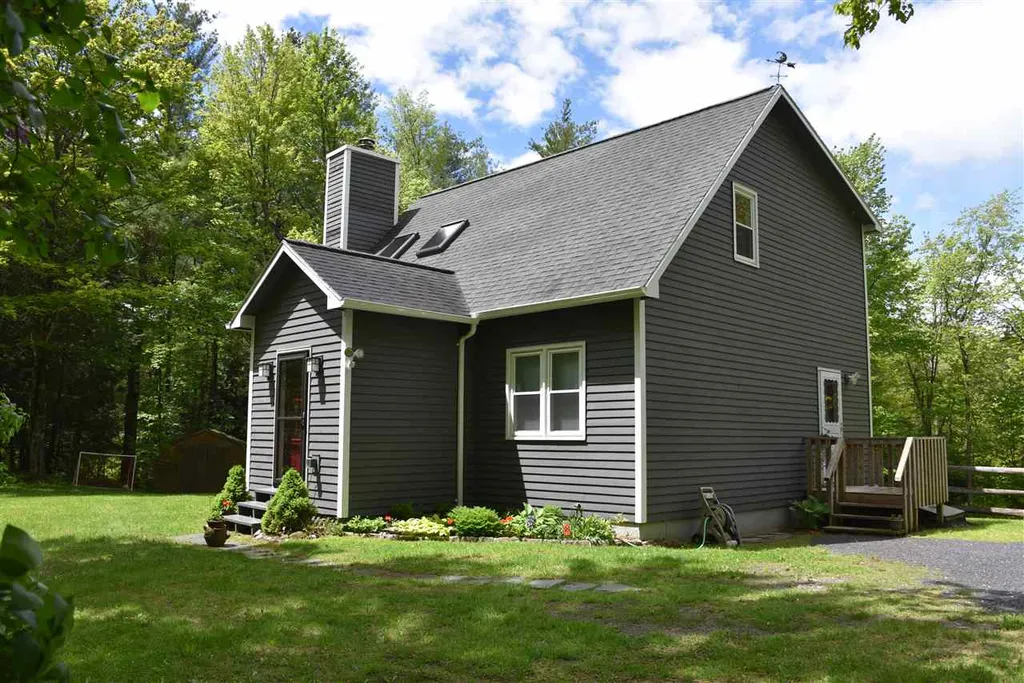 98 Leary Road Jericho VT 05465