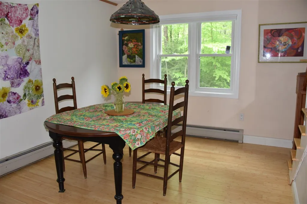 98 Leary Road Jericho VT 05465