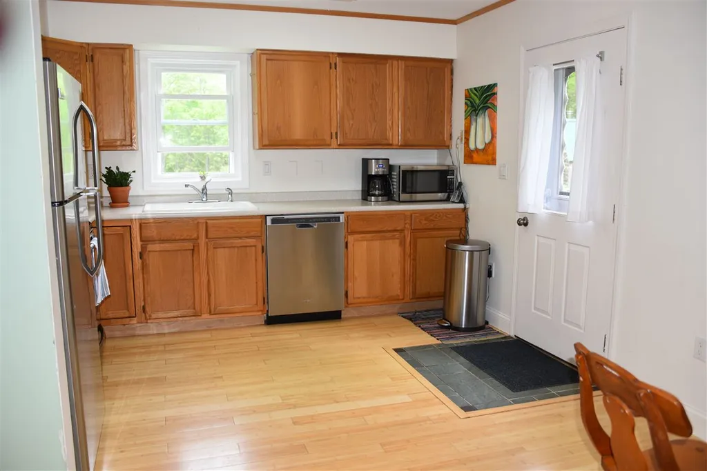98 Leary Road Jericho VT 05465
