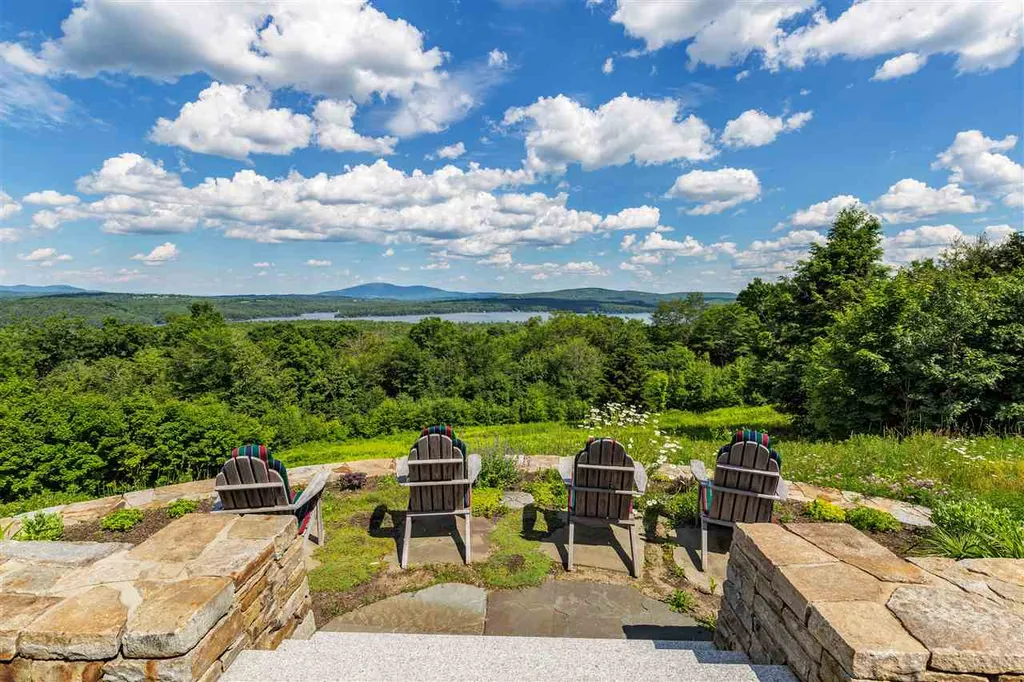71 High Ridge Road Sunapee NH 03782