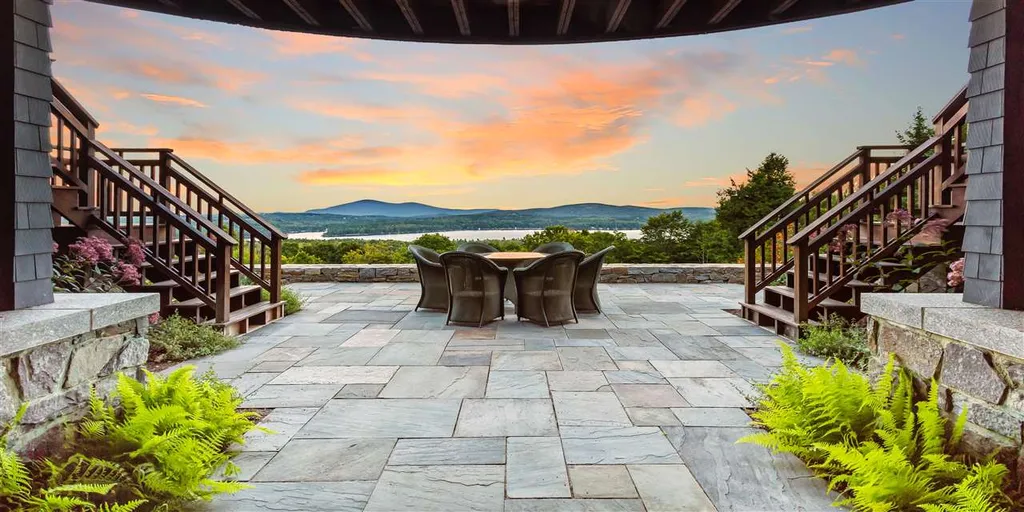 71 High Ridge Road Sunapee NH 03782