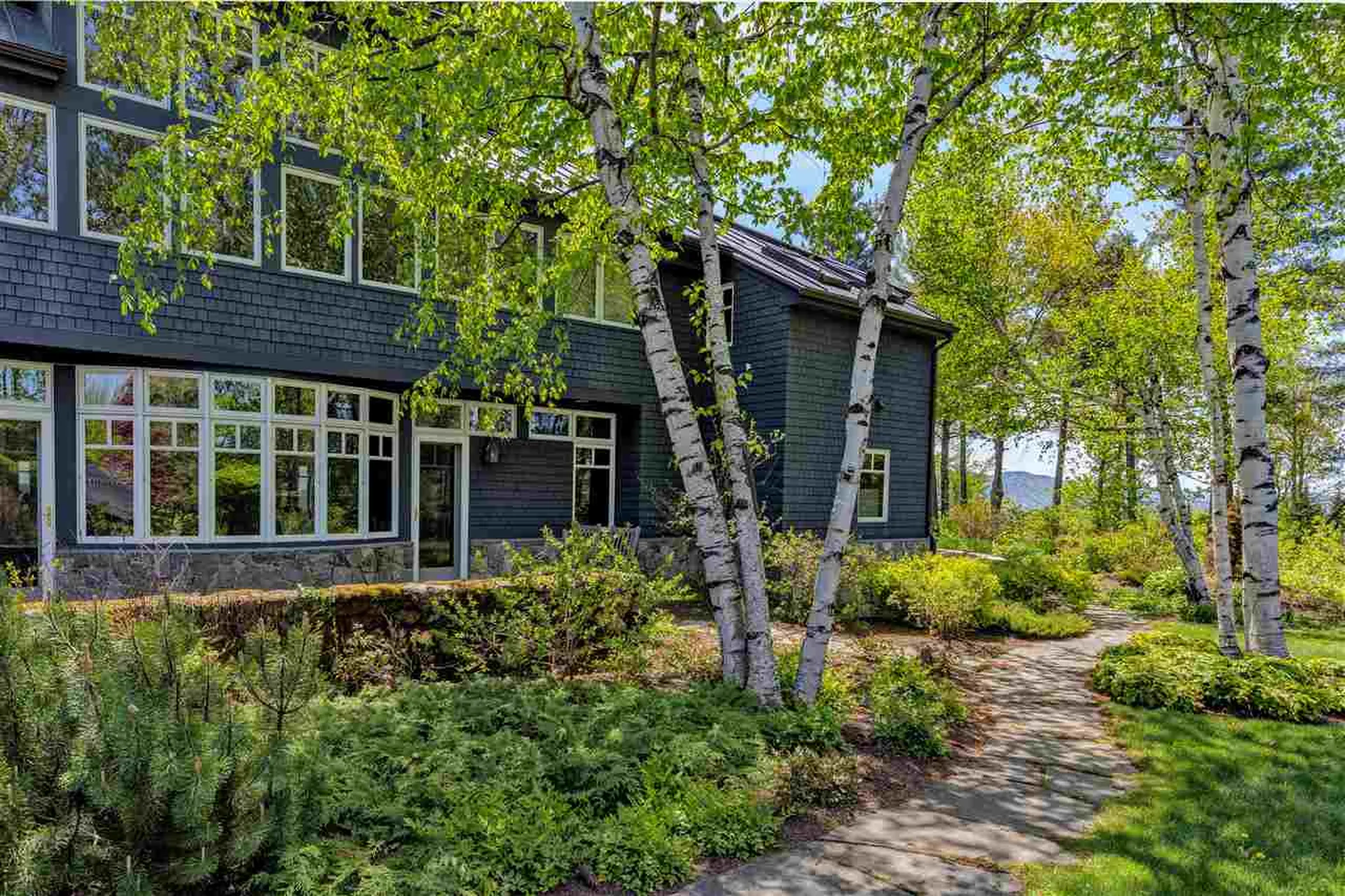 71 High Ridge Road Sunapee NH 03782