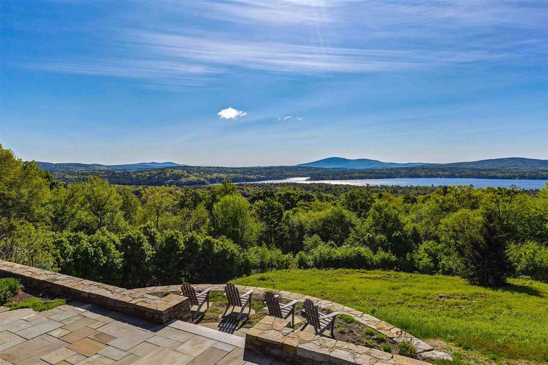 71 High Ridge Road Sunapee NH 03782