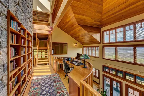 71 High Ridge Road Sunapee NH 03782