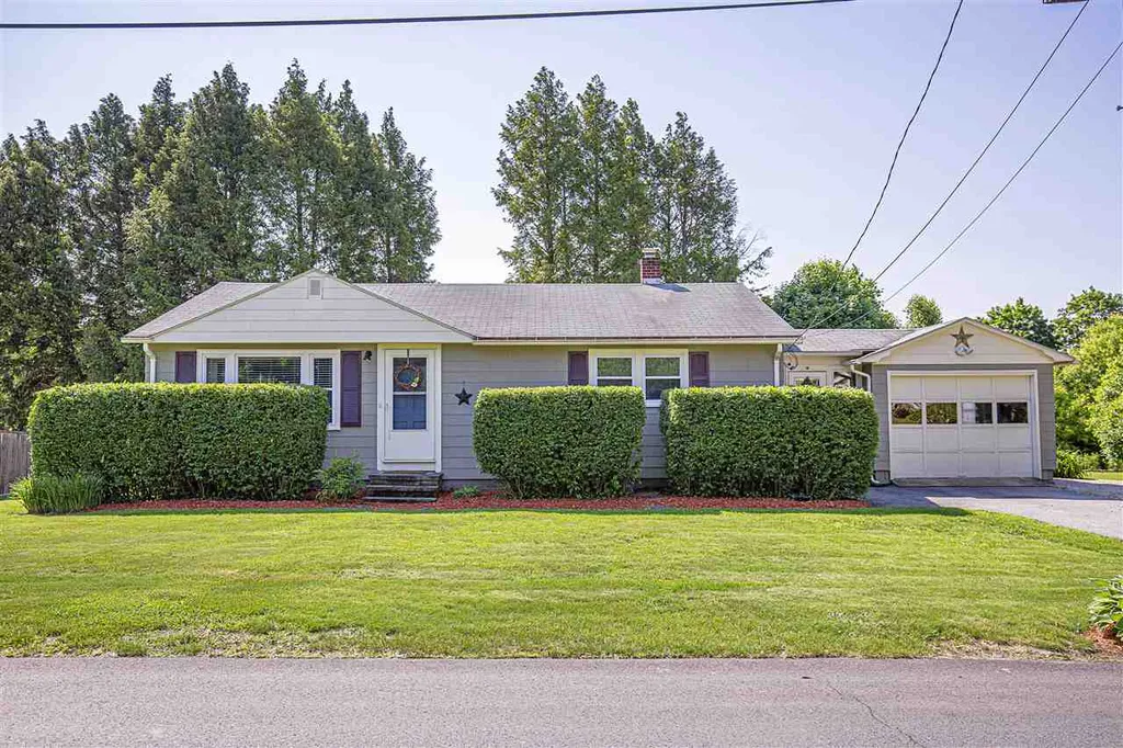 7 Pleasant Street Merrimack NH 03054