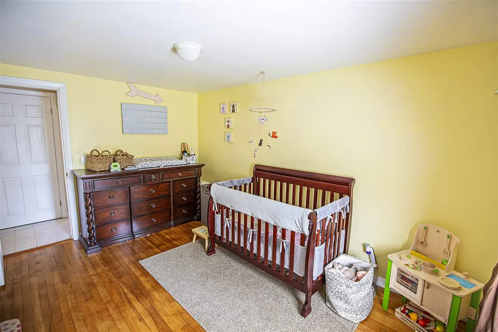 7 Pleasant Street Merrimack NH 03054