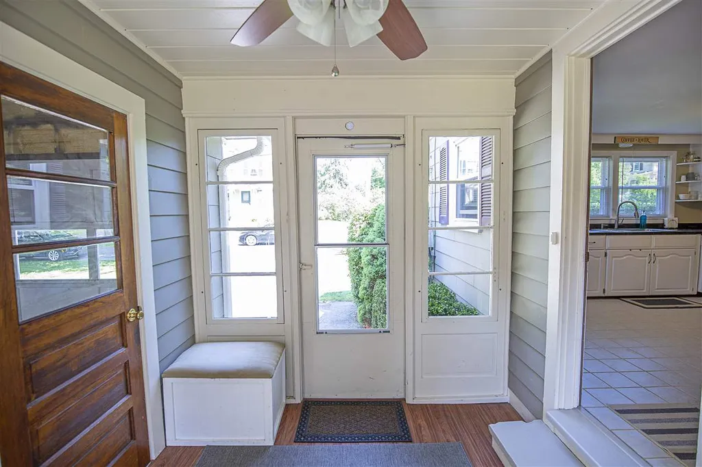 7 Pleasant Street Merrimack NH 03054