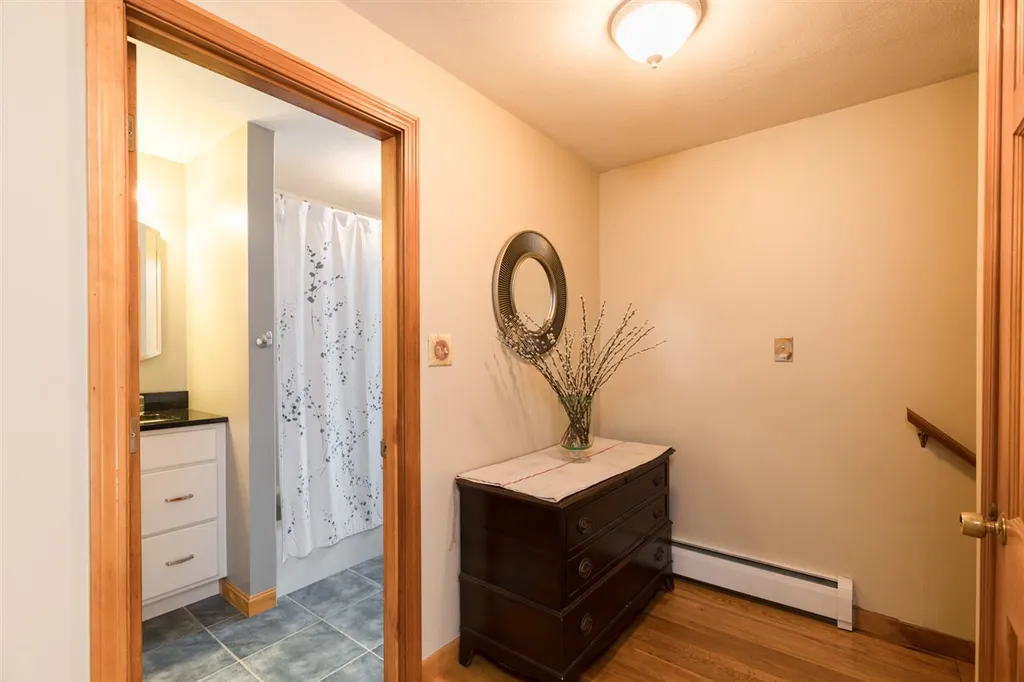 21 Meadowbrook Drive Barrington NH 03825
