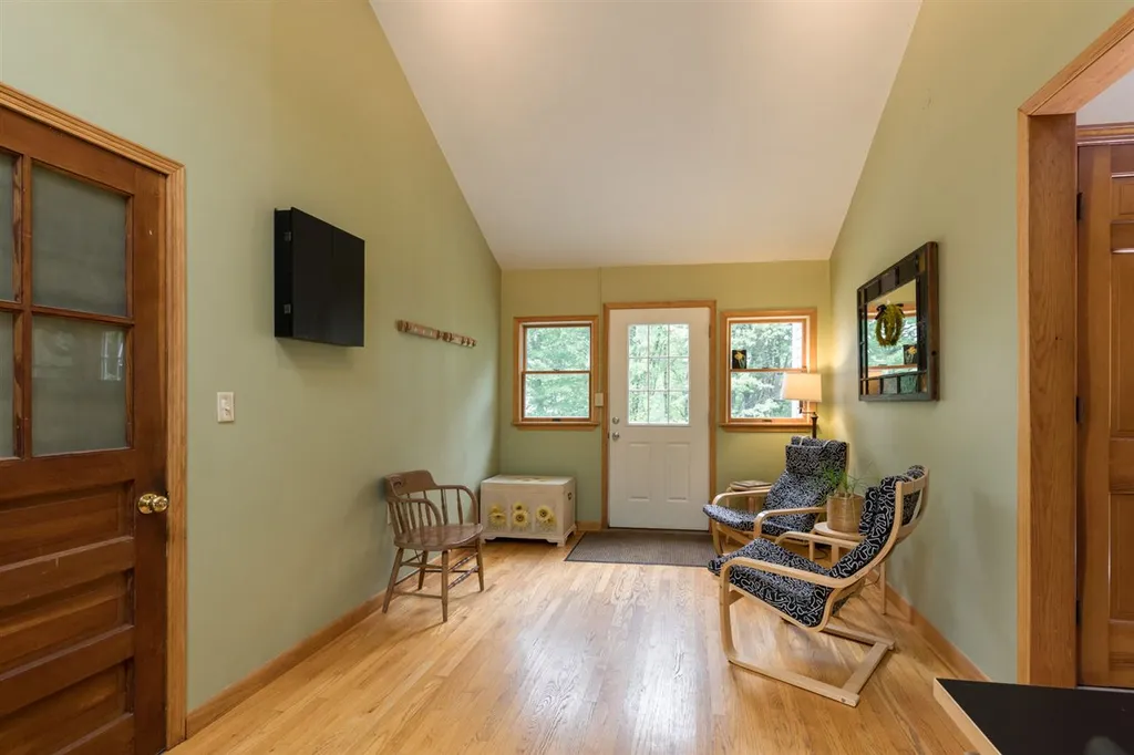 21 Meadowbrook Drive Barrington NH 03825