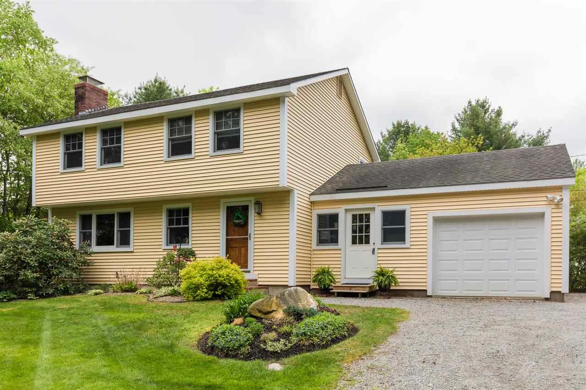 21 Meadowbrook Drive Barrington NH 03825