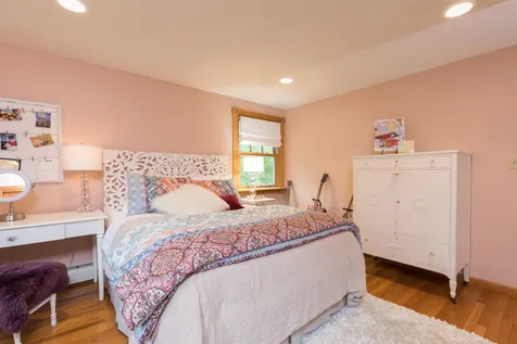 21 Meadowbrook Drive Barrington NH 03825