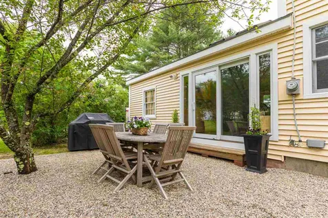 21 Meadowbrook Drive Barrington NH 03825