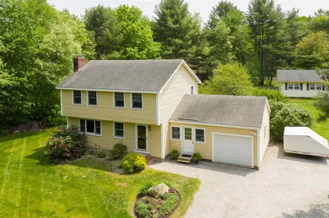 21 Meadowbrook Drive Barrington NH 03825
