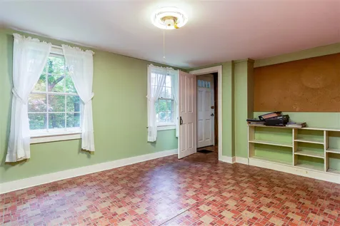 69 Packard Road Jericho VT 05465