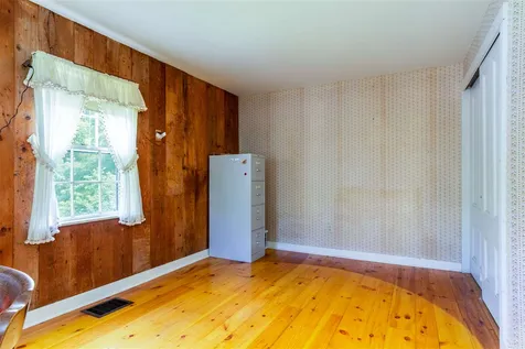 69 Packard Road Jericho VT 05465