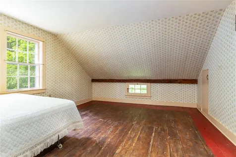 69 Packard Road Jericho VT 05465