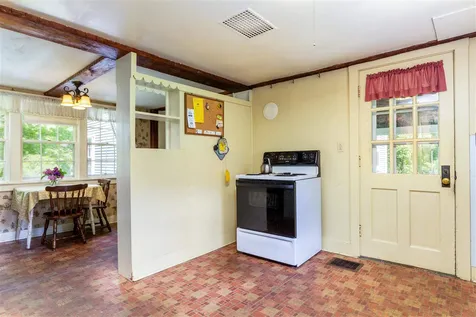 69 Packard Road Jericho VT 05465