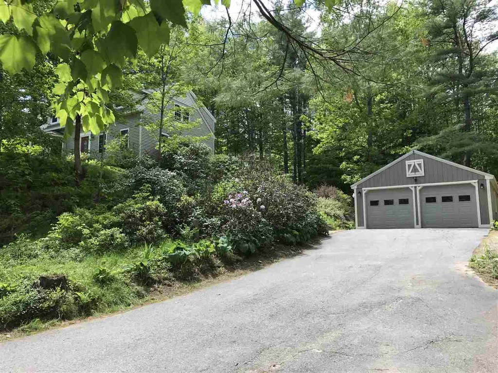 29 Irish Setter Lane Gilford NH 03249