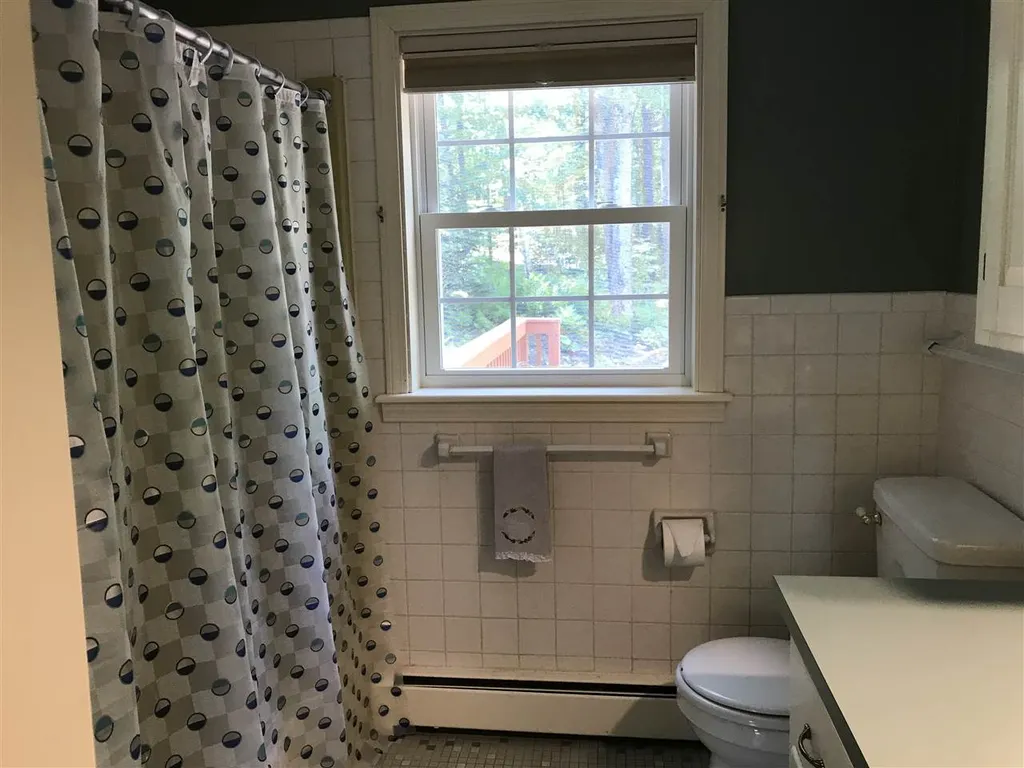 29 Irish Setter Lane Gilford NH 03249