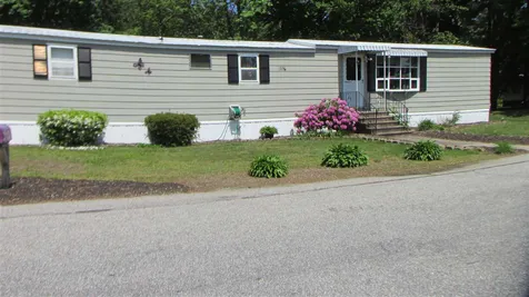 17 Raymond Drive Seabrook NH 03874