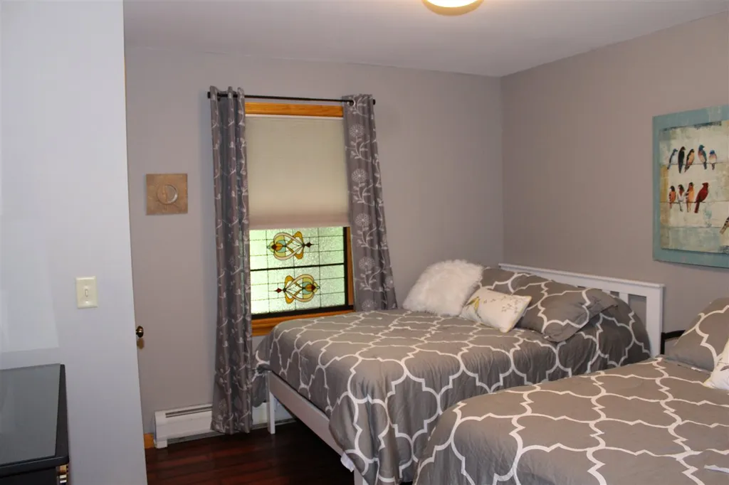 297 Oak Street Newport NH 03773