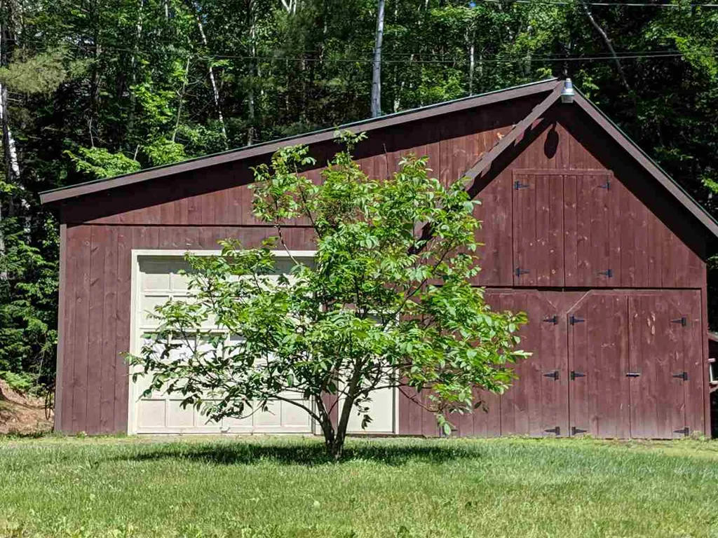 297 Oak Street Newport NH 03773