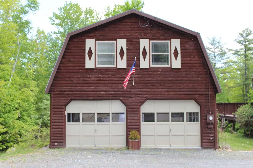 297 Oak Street Newport NH 03773