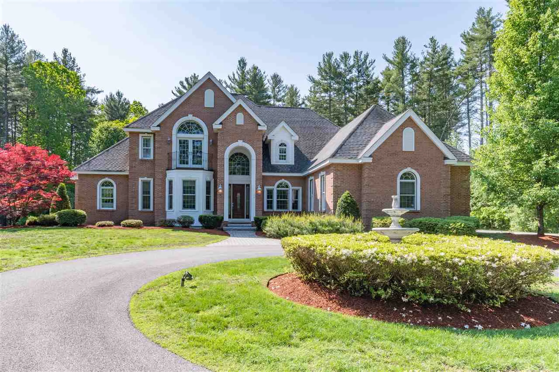 16 Nutting Lane Hollis NH 03049