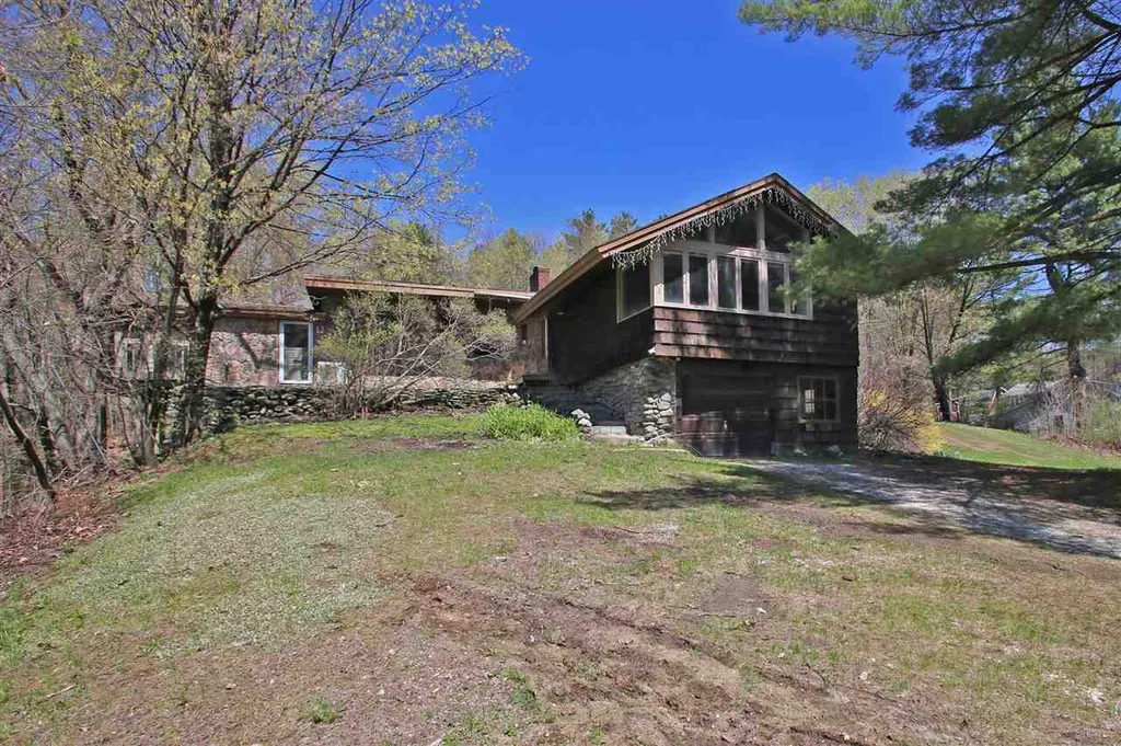 787 Pond Brook Road Hinesburg VT 05461