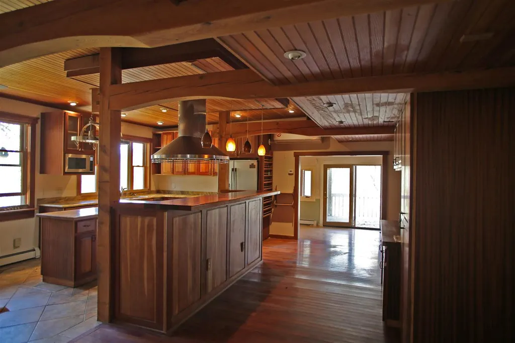 787 Pond Brook Road Hinesburg VT 05461