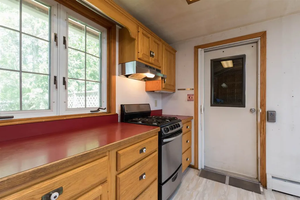 18 Morningside Drive Hampton NH 03842
