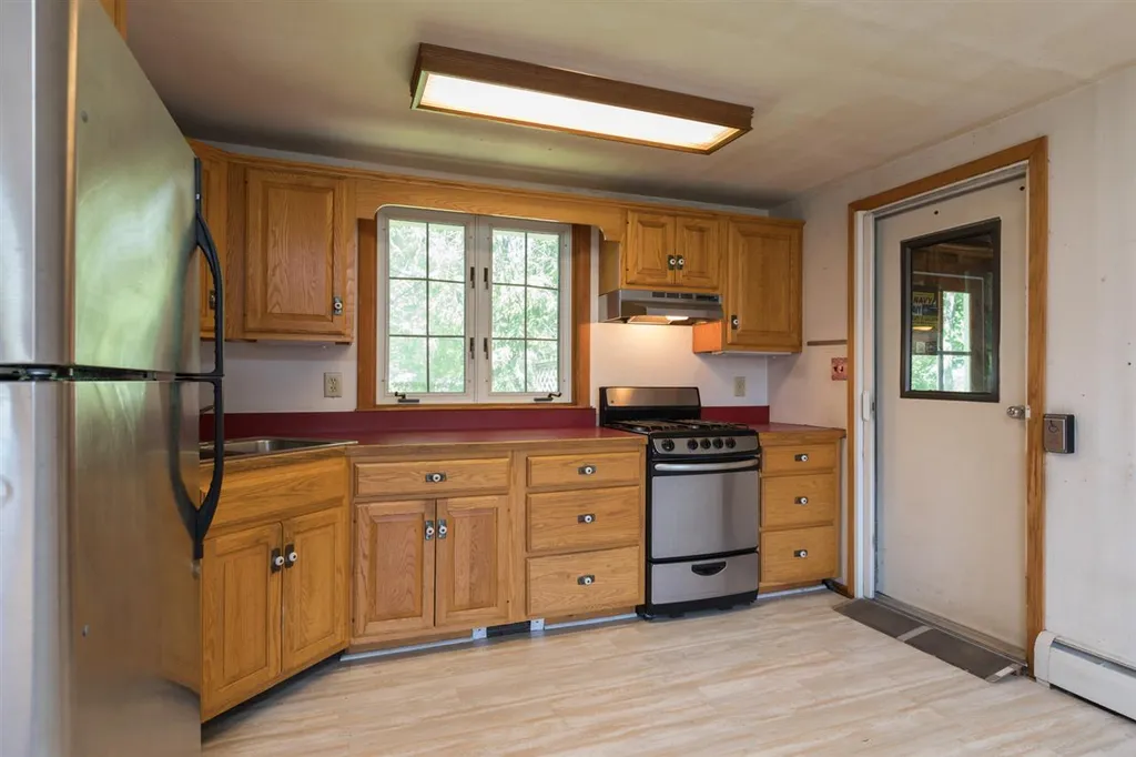 18 Morningside Drive Hampton NH 03842