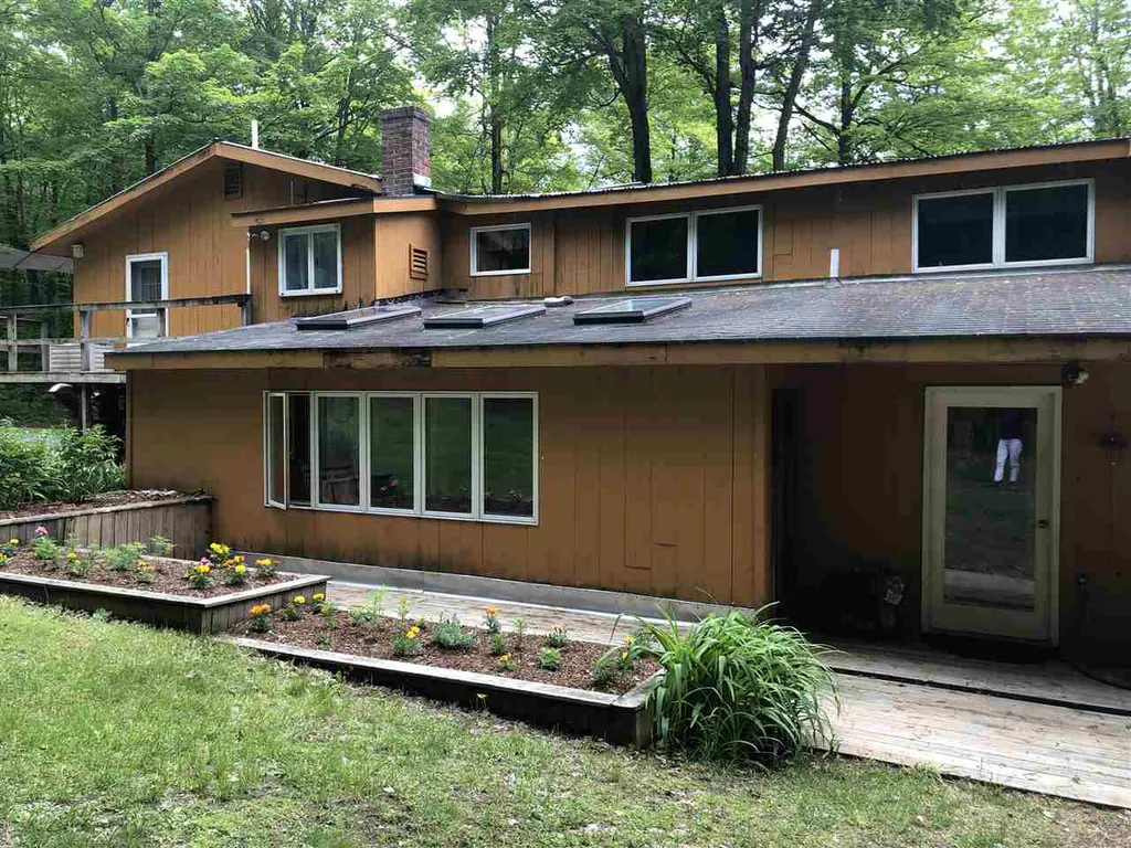 327 Clark Wood Road Ferrisburgh VT 05491