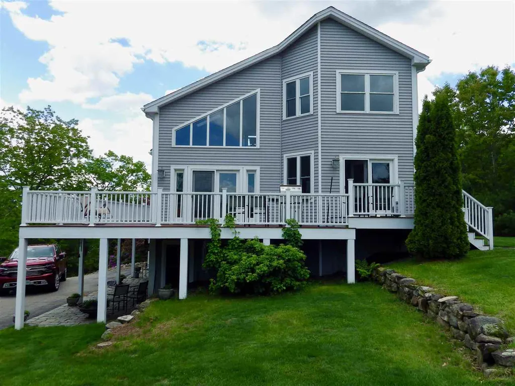 1034 Route 16 Highway Ossipee NH 03864