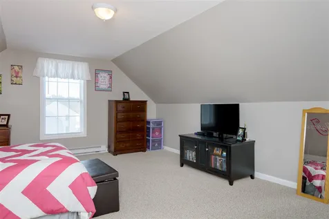 6 Squire Drive Somersworth NH 03878