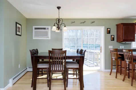 6 Squire Drive Somersworth NH 03878