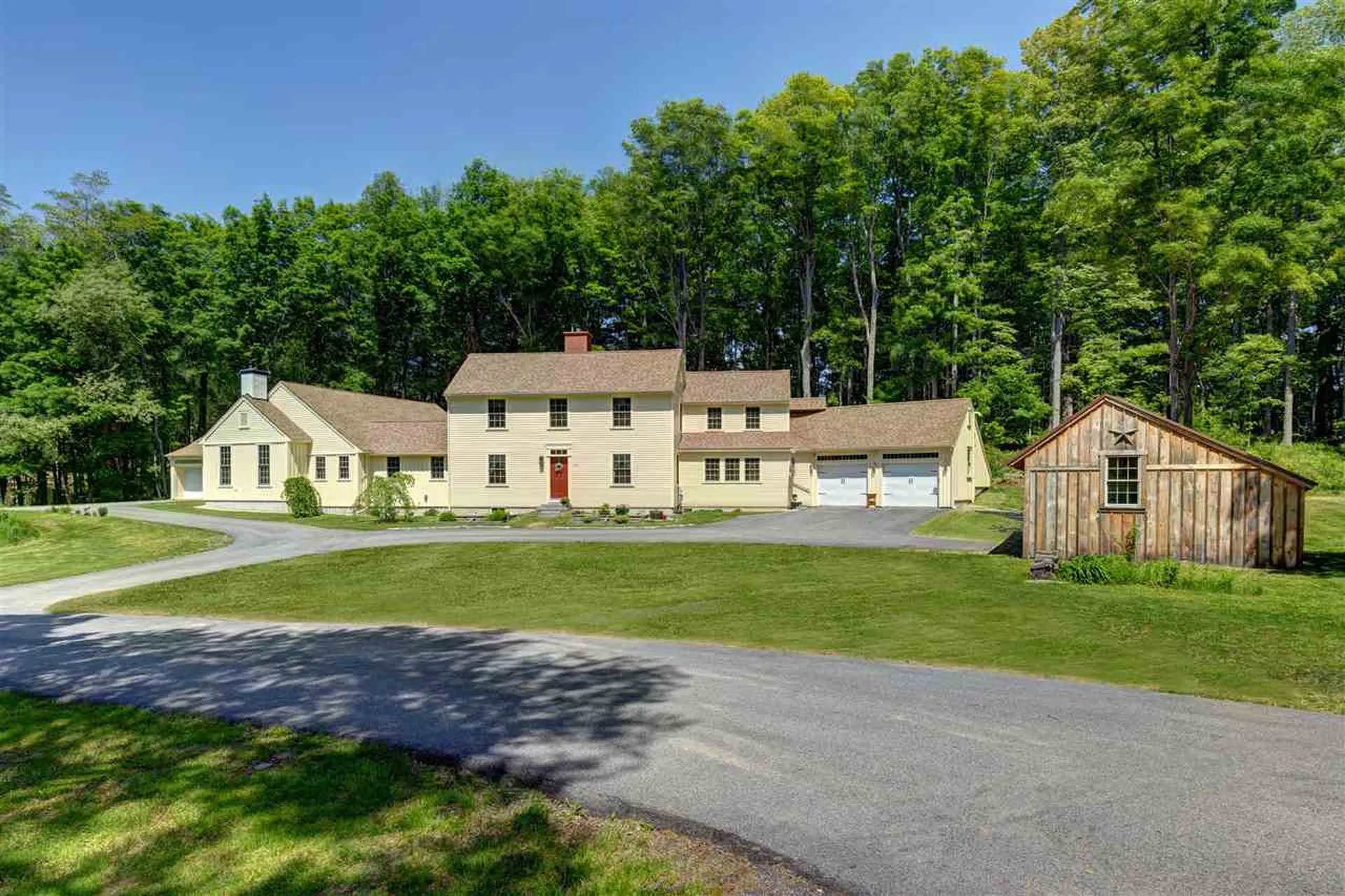 104 Fox Point Road Newington NH 03801