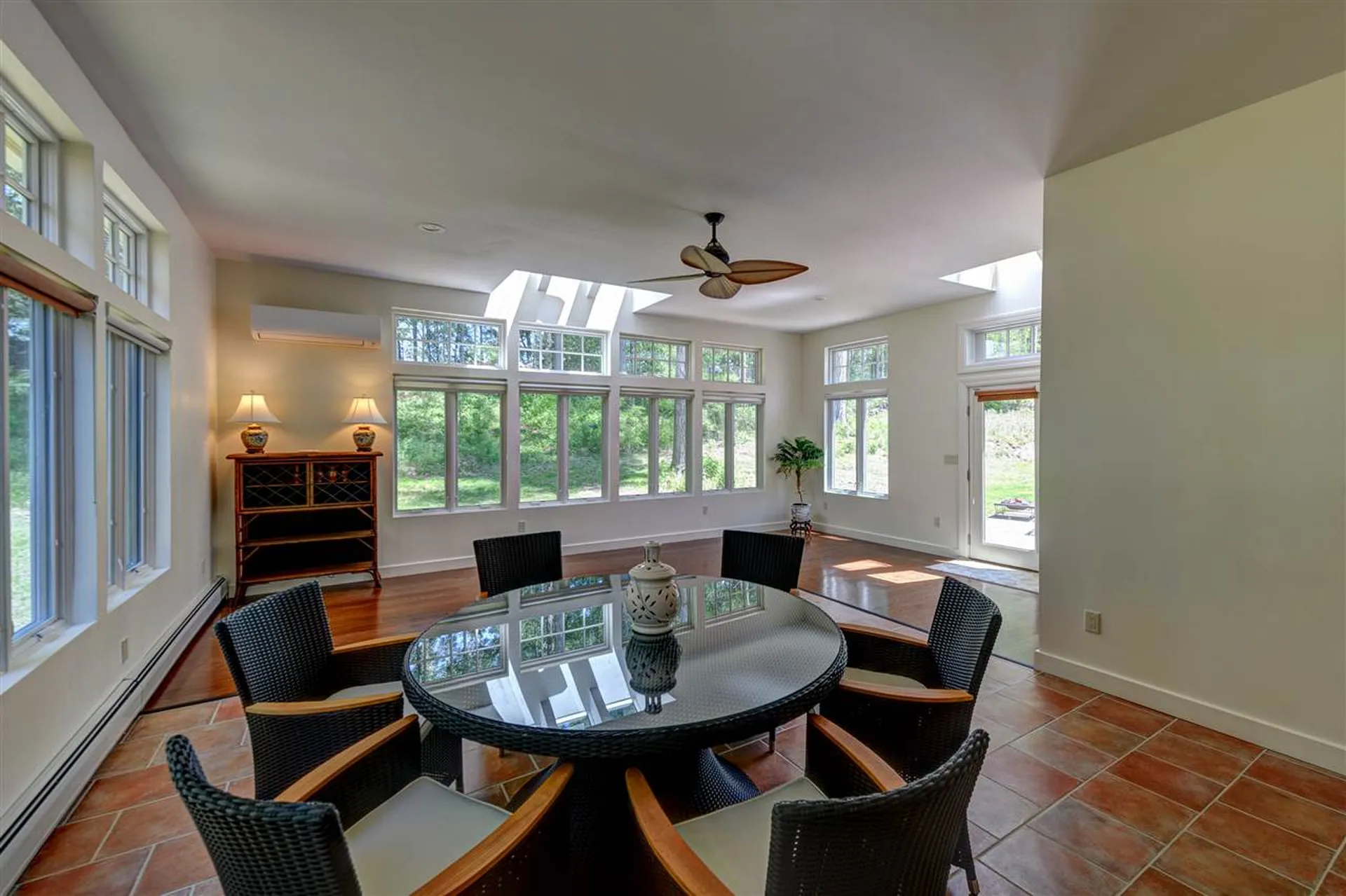 104 Fox Point Road Newington NH 03801