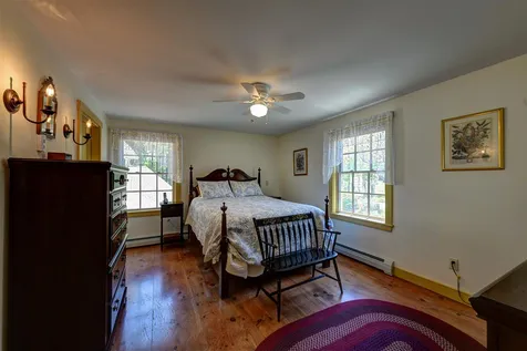 104 Fox Point Road Newington NH 03801