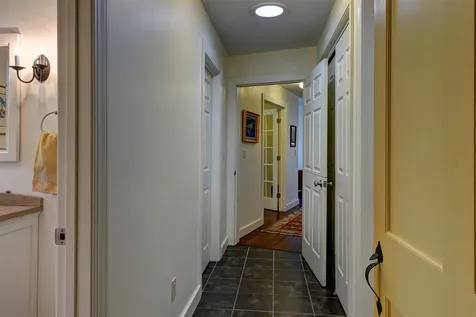 104 Fox Point Road Newington NH 03801